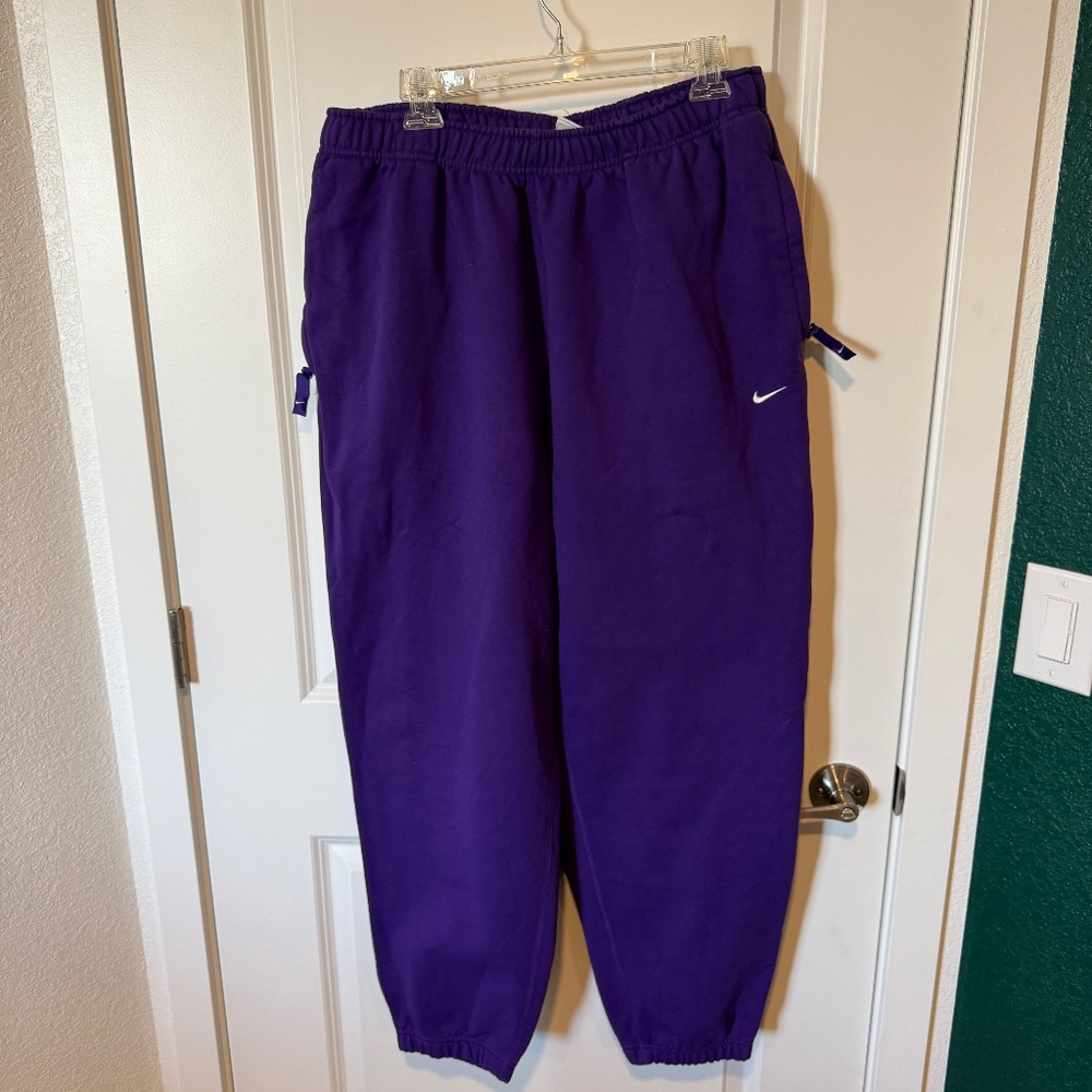 Nike Men's  Solo Swoosh Sweatpants. - Field Purple - XL